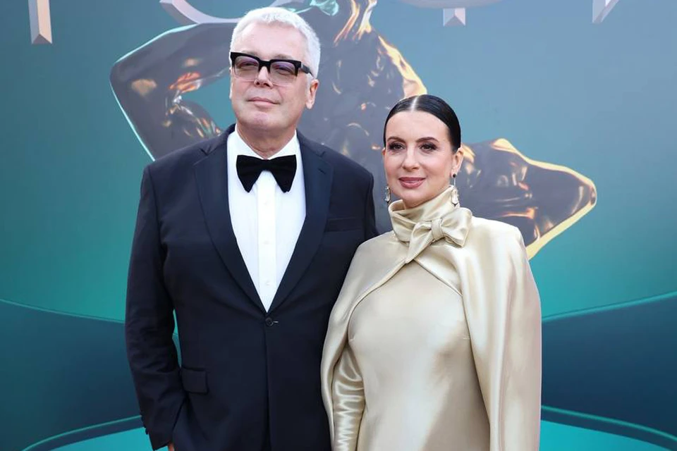 Любовница Александр Стриженов — кто она и как выглядит ?