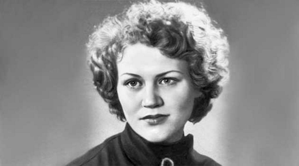 Ліна Костенко Біографія: життя, творчість та вплив