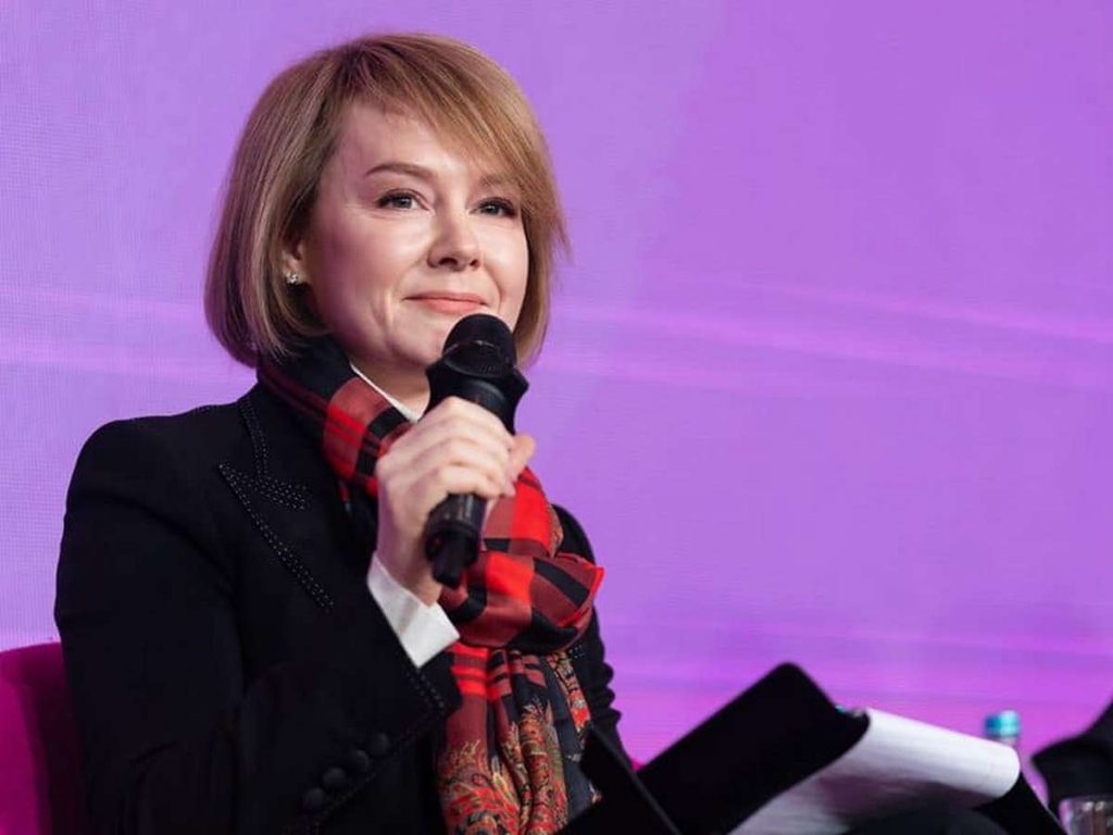 Лана Зеркаль Родители: семейные корни и влияние на жизнь
