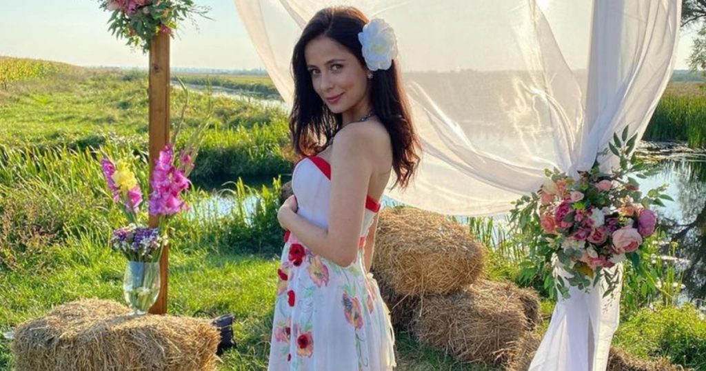 Поліна Василина Особисте Життя: Біографія, Кар'єра та Відверті Деталі