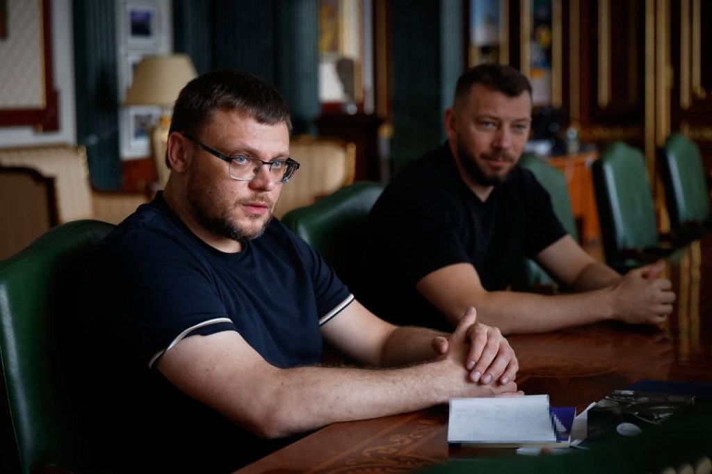 Міндіч Національність: детальна біографія, особисте життя та кар'єра